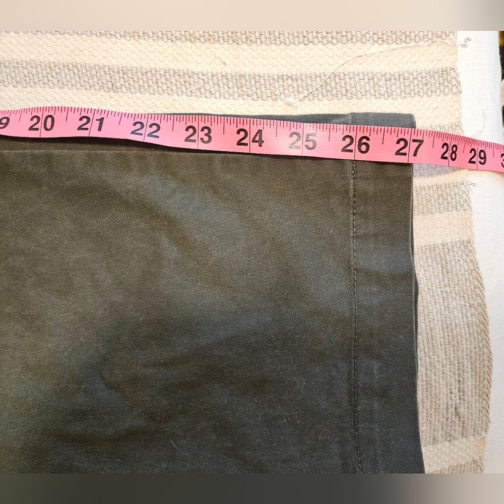 Uniqlo Men's Dark Oliv Slim Fit Chinos 35x27 - Picture 4 of 5
